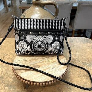 Sakroots Black and White Wanderlust Women's Convertible Bag